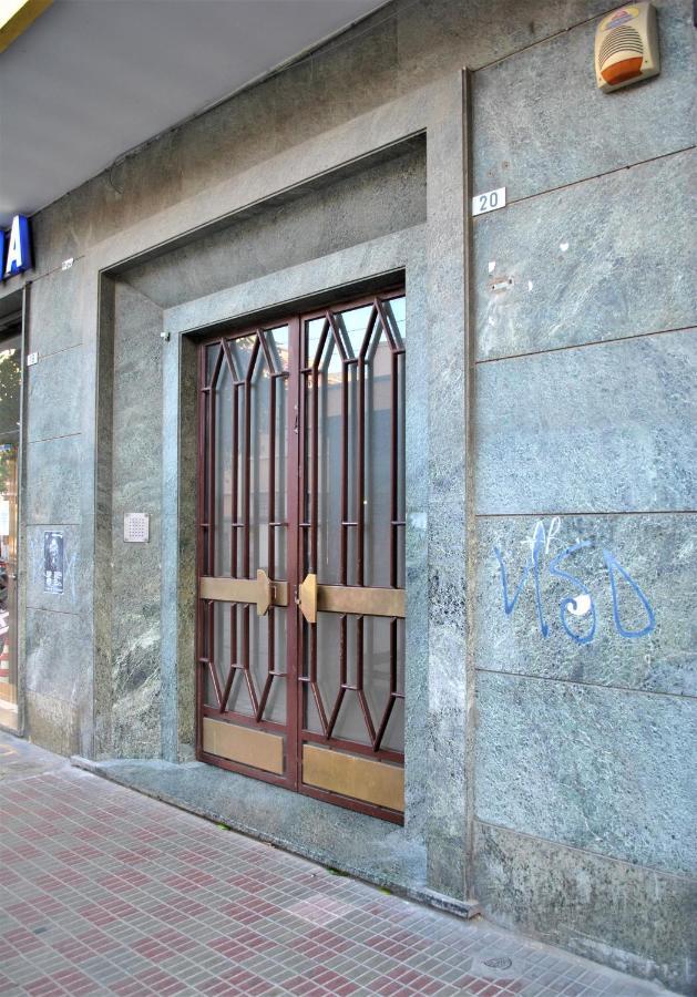 קליארי Petrarca Venti Rooms - Eja Sardinia מראה חיצוני תמונה