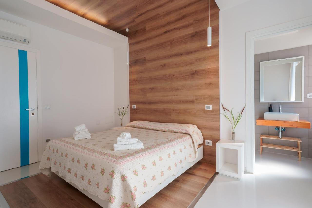 קליארי Petrarca Venti Rooms - Eja Sardinia מראה חיצוני תמונה